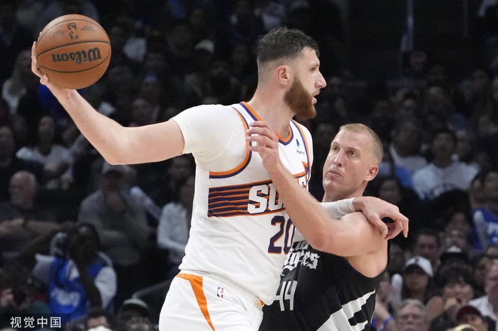 因败绩跌至 因败绩跌至